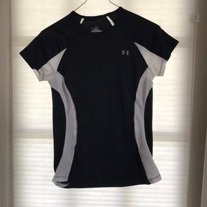 Flattering Under Armour Workout Top